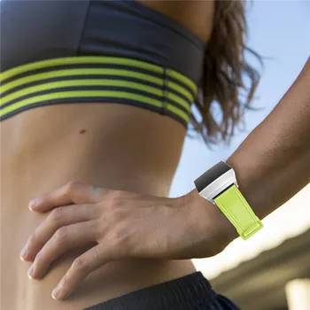 Remen silikon za Fitbit Ionic Sport narukvica pametni sat zamjena narukvica prozračni smart replika kaiš za sat 2 boje